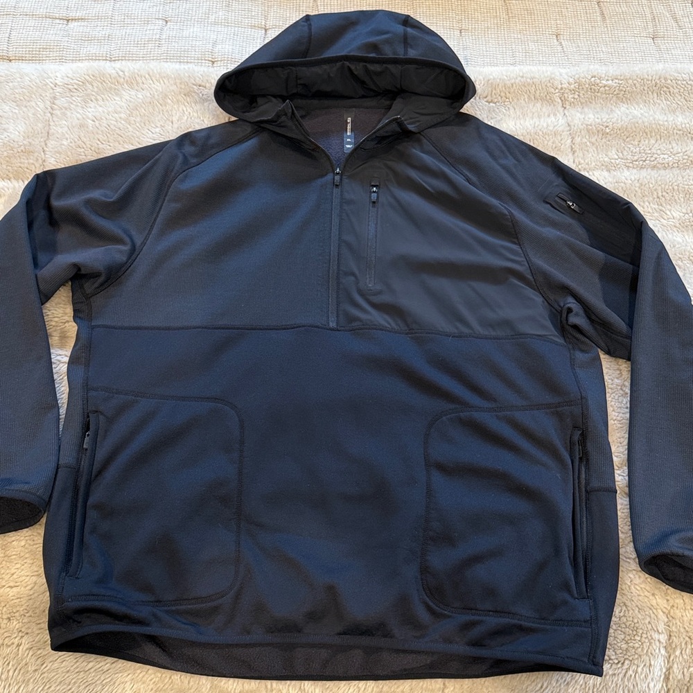 Ten Thousand Tactical Hoodie, XL EUC